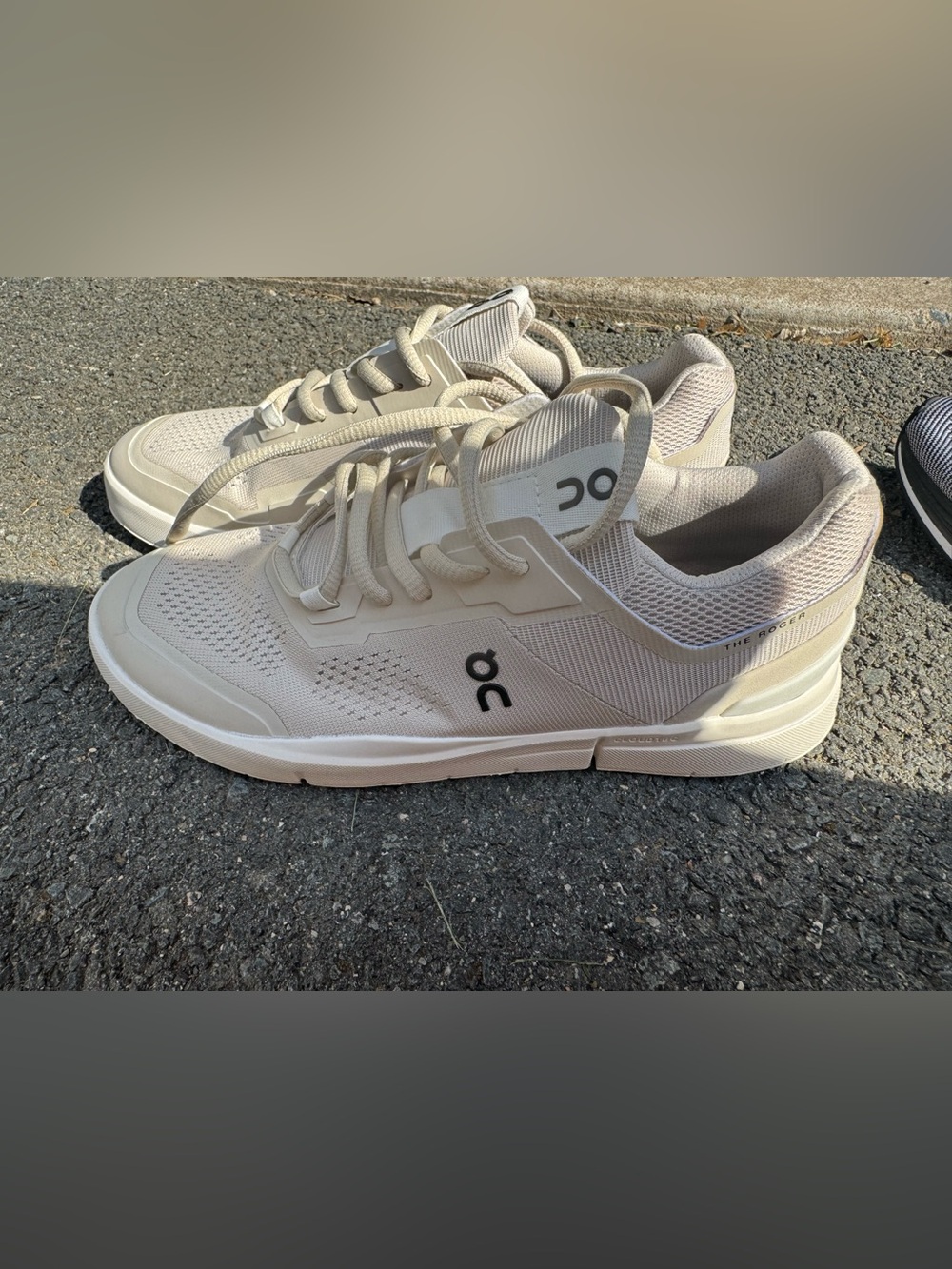 NWOT On Running On Women's The Roger Spin Sneakers